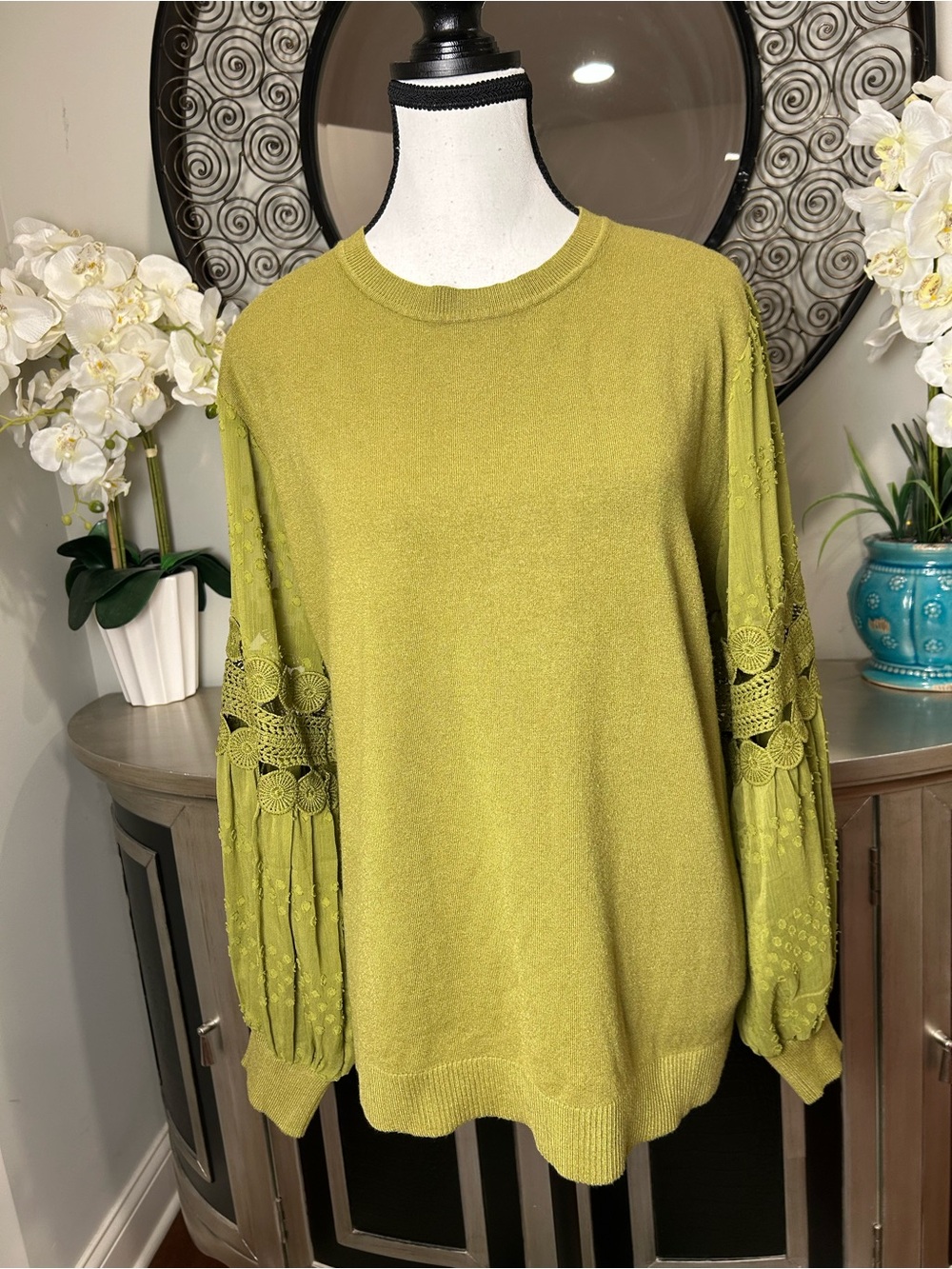 Sioni Olive Green Crochet-Detail Long Sleeve Sweater